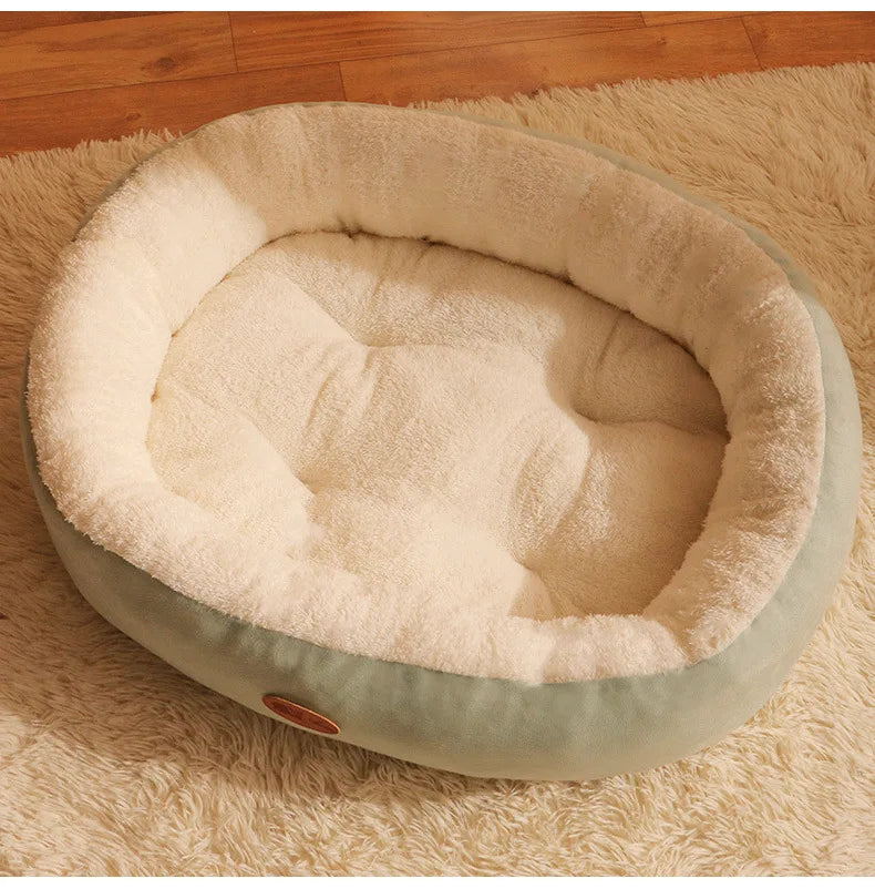 Stornfield Oval Plush Bed for Dogs & Cats