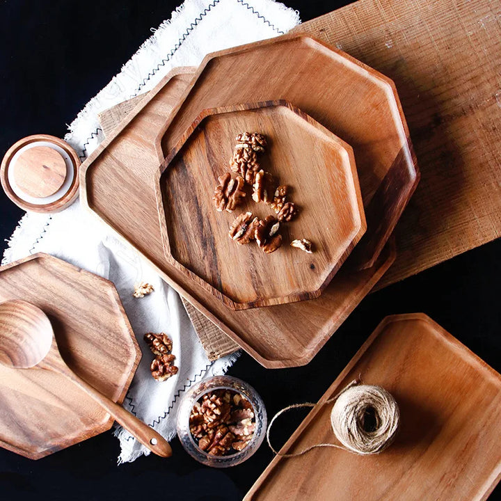 Honeycomb Acacia Plate Stornfield