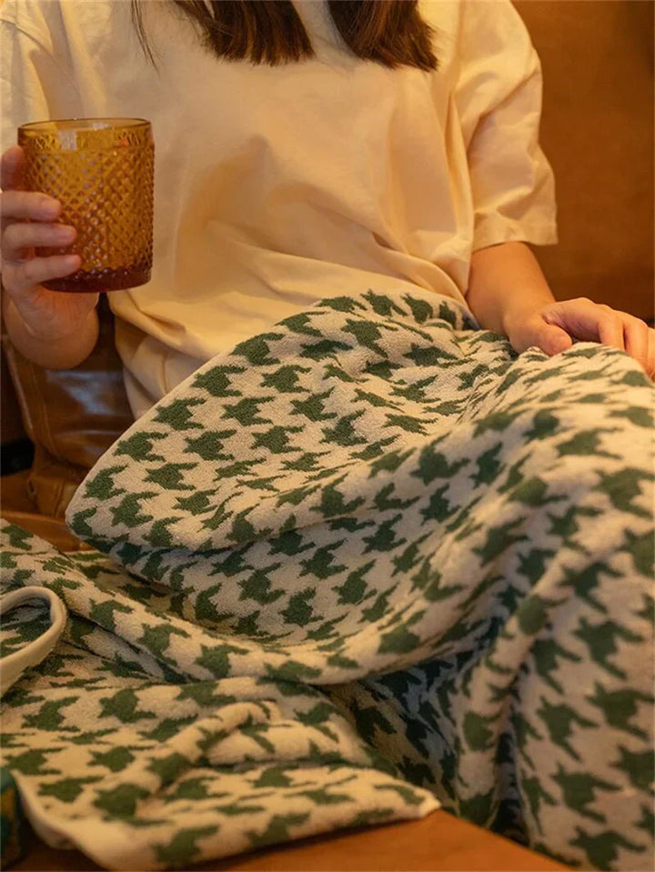 HoundLuxe Vintage Houndstooth Cotton Face Cloth Stornfield
