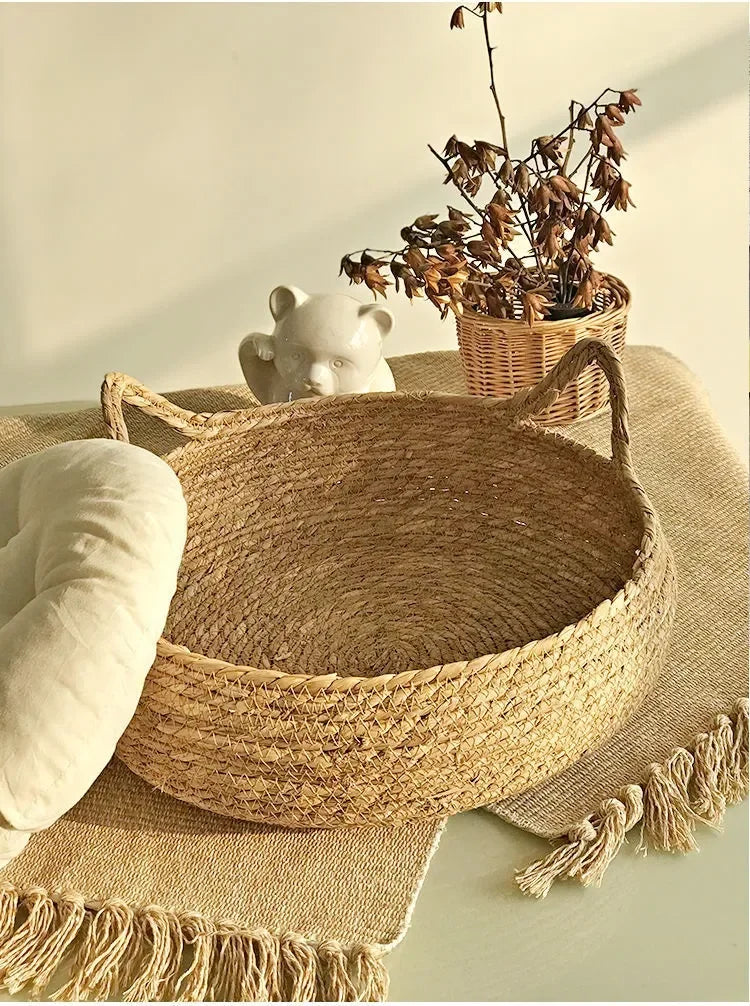 Rattan cat bed handwoven & washable Stornfield