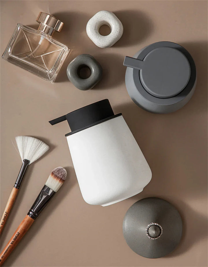 CeramiLux 300 ml Luxury Soap Dispenser made of Ceramic – for Soap, Shampoo, Conditioner or Lotion Stornfield