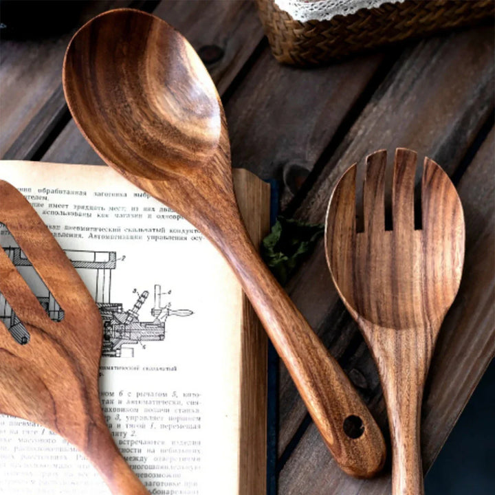 EcoWood – Luxurious wooden cookware set with Stornfield storage bucket