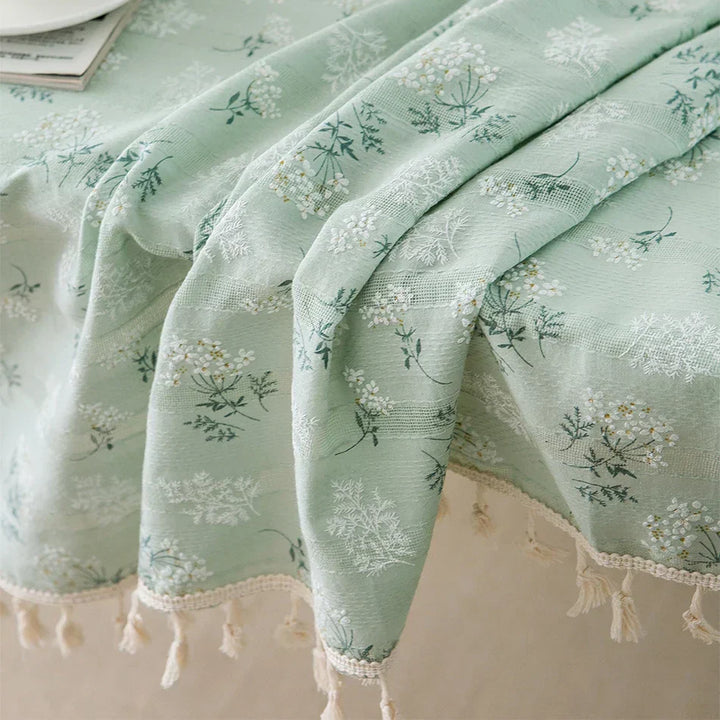 Stornfield | Floral tablecloth