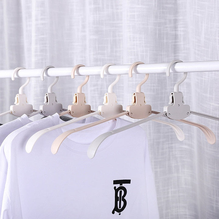 Stornfield | Easy-Width Folding Hangers