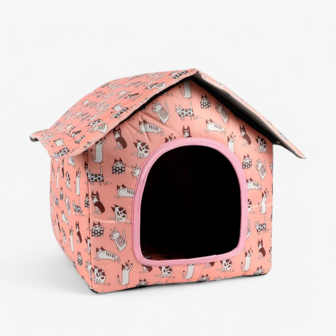 Weatherproof Animal House "CozyNest" for Cats and Small Dogs | Stornfield