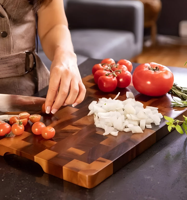ChefHaven Board – Acacia Wood Cutting Board with Double-Sided Surface | Stornfield