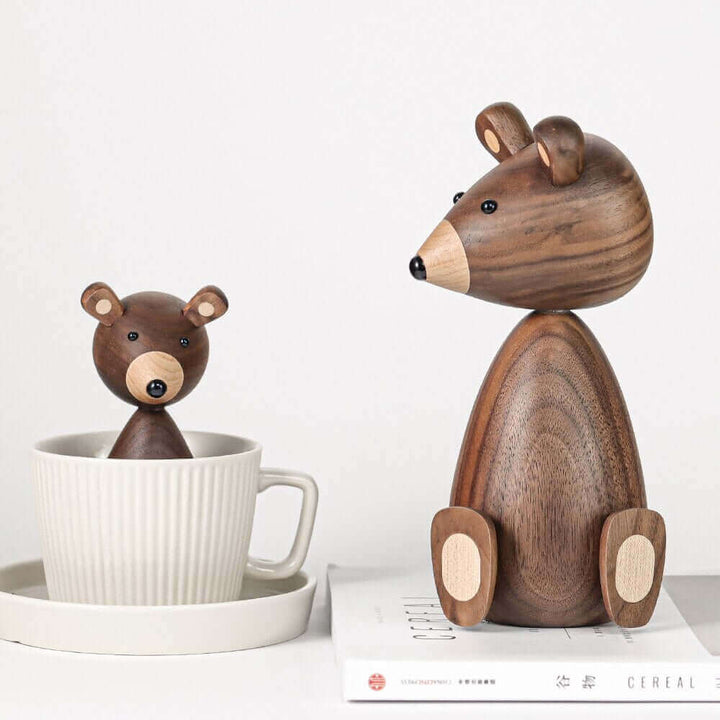 Stornfield | Danish Brown Wooden Bear Family Ornaments