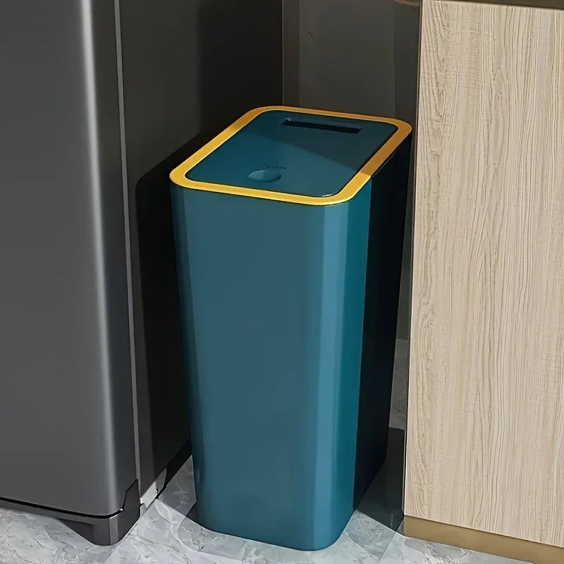 FreshGuard 10L Odorless Trash Can Stornfield