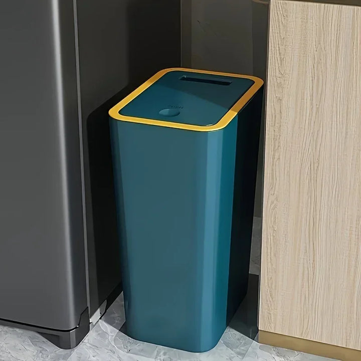 FreshGuard 10L Odorless Trash Can Stornfield
