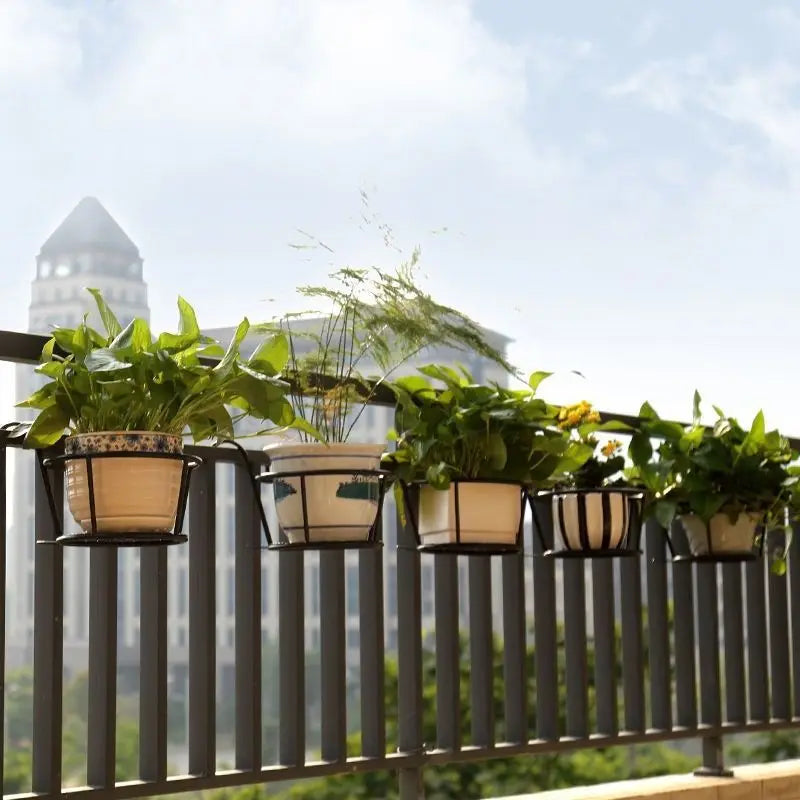 Easy Gardening Flower Pot Holder Rack | Stornfield