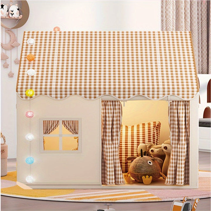 Cute indoor playhouse - hours of fun for your children | Stornfield