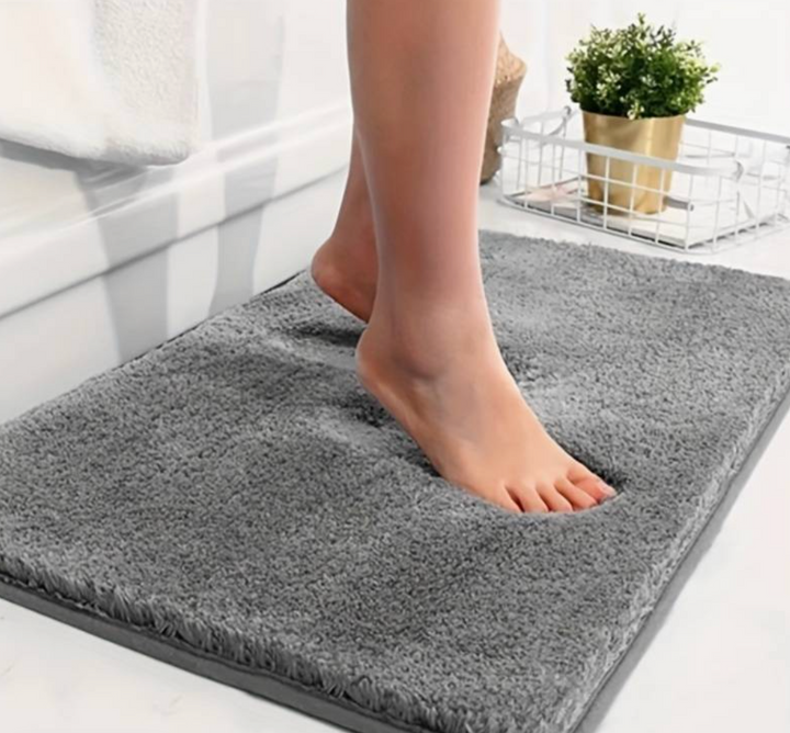 Thick Microfiber Bath Mat - Soft, Absorbent, Non-Slip - Perfect for Bathroom and Bedroom | Stornfield