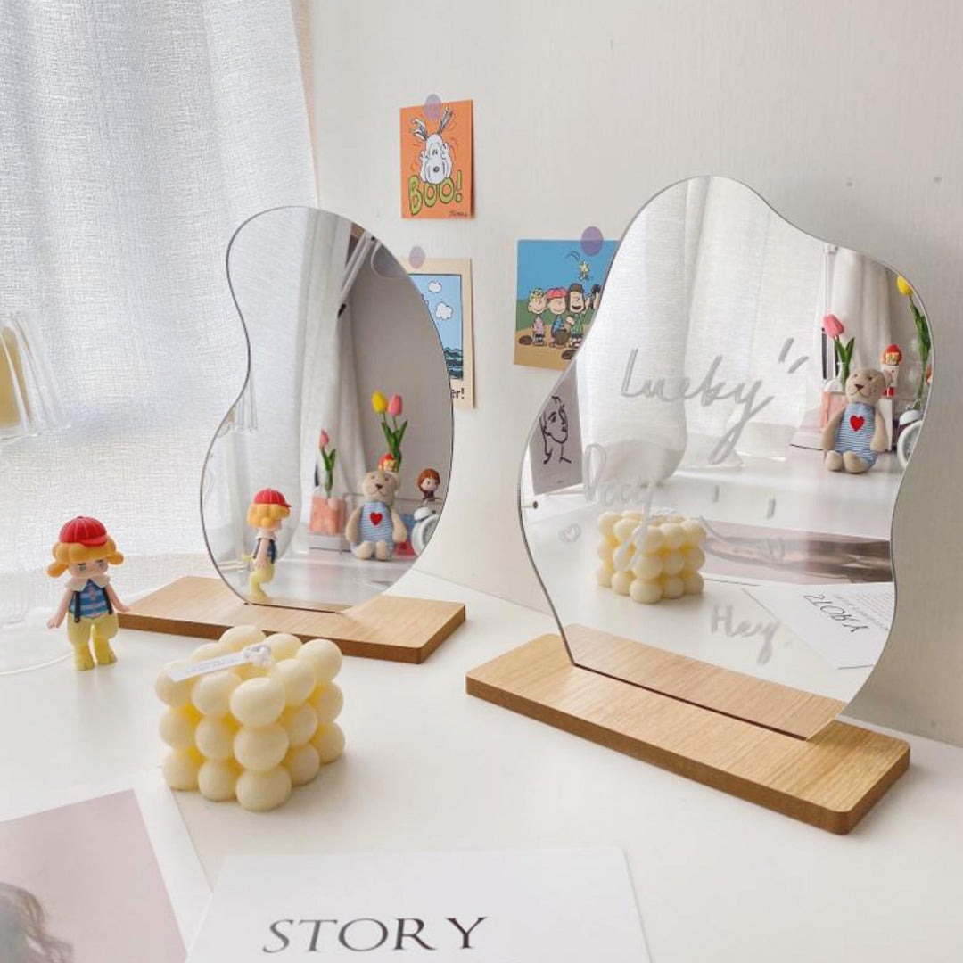 Wavy and Curved Mirror | Stornfield