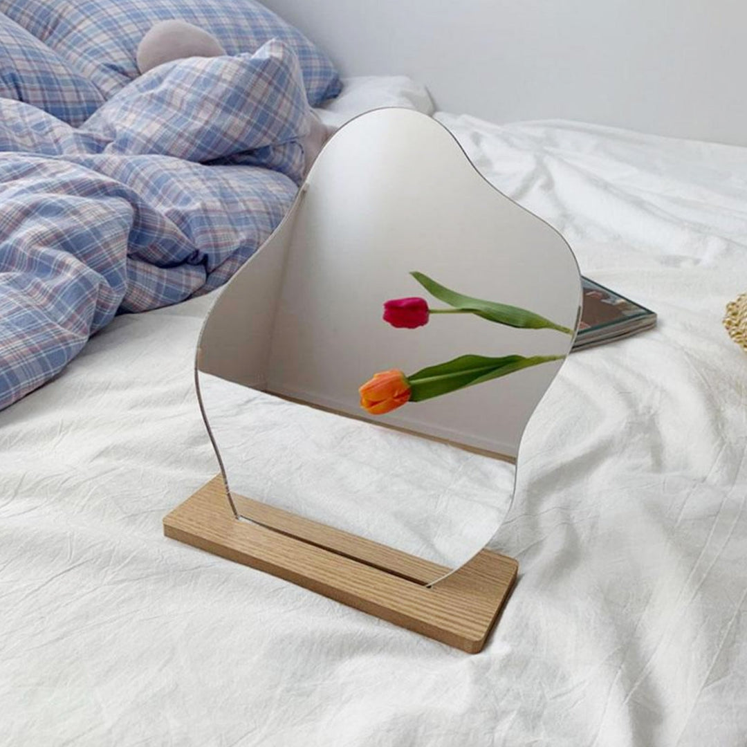 Wavy and Curved Mirror | Stornfield