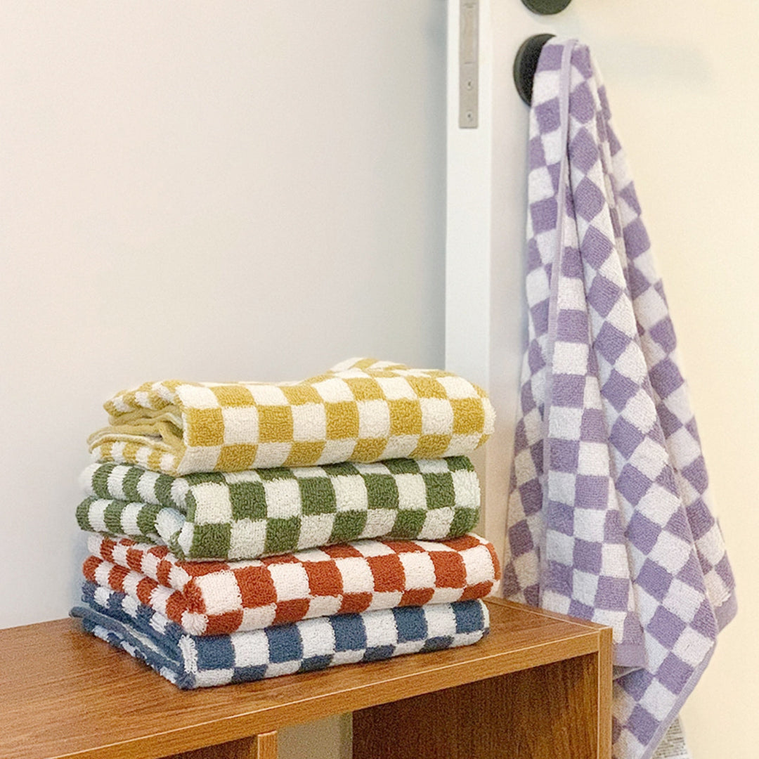 Striped and colorful checked towels | Stornfield