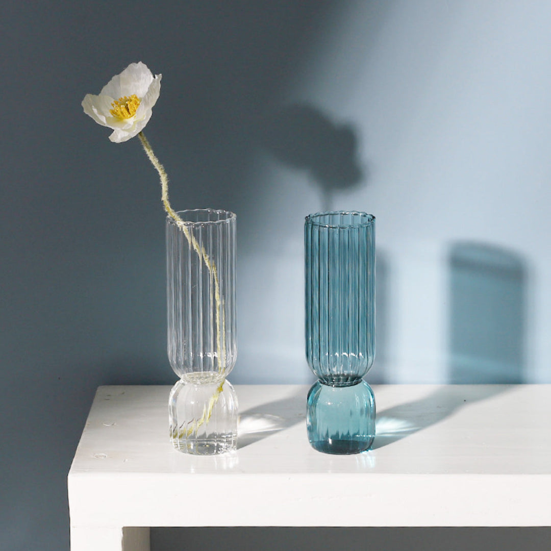 Cylindrical glass vase with scalloped rim | Stornfield