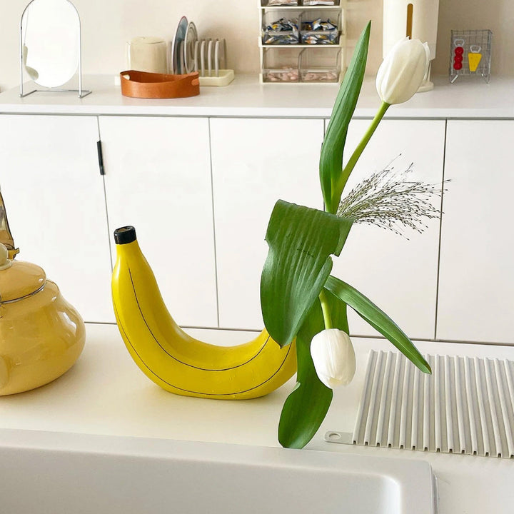 Banana Vase | Stornfield