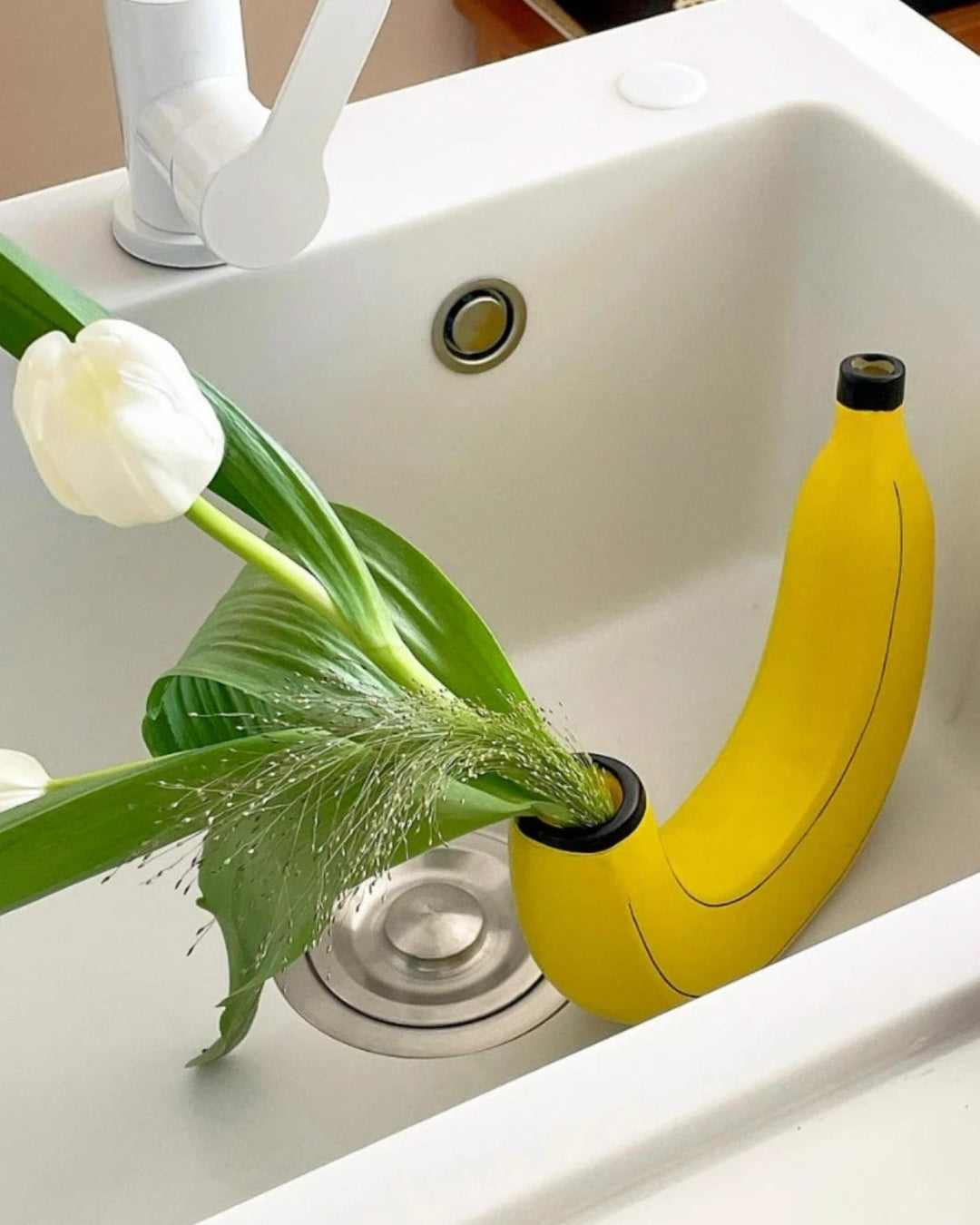 Banana Vase | Stornfield