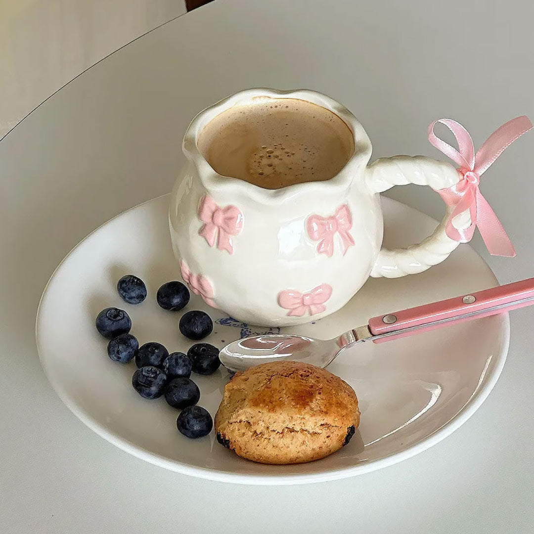Band-embellished ceramic mug – Handmade elegance for coffee and tea lovers | Stornfield