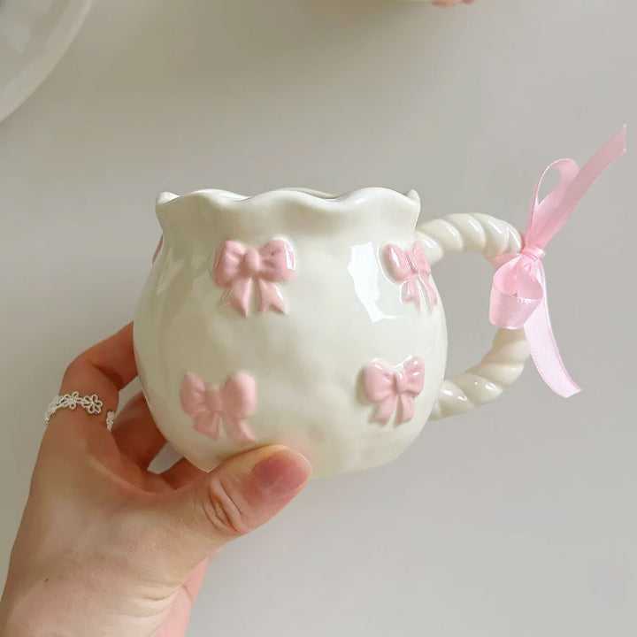 Band-embellished ceramic mug – Handmade elegance for coffee and tea lovers | Stornfield