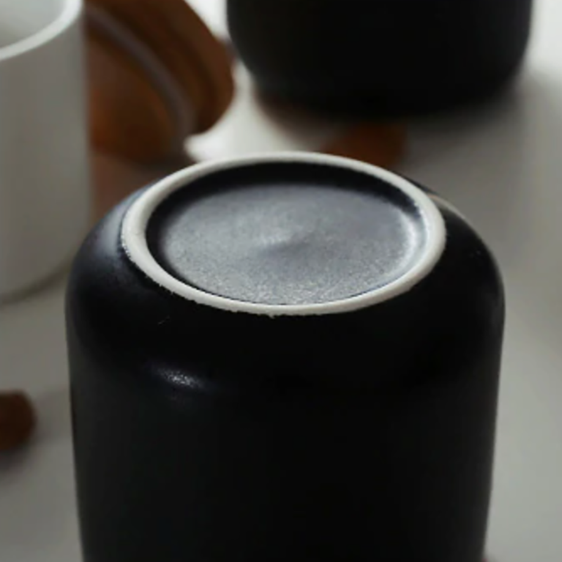 Modern Ceramic Storage Jar with Wooden Lid – Black or White | Stornfield