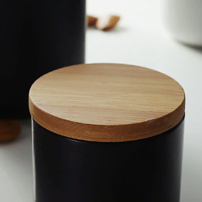Modern Ceramic Storage Jar with Wooden Lid – Black or White | Stornfield