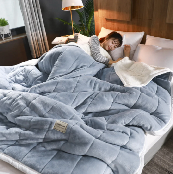 Ultimate three-layer blanket for cozy warmth | Stornfield