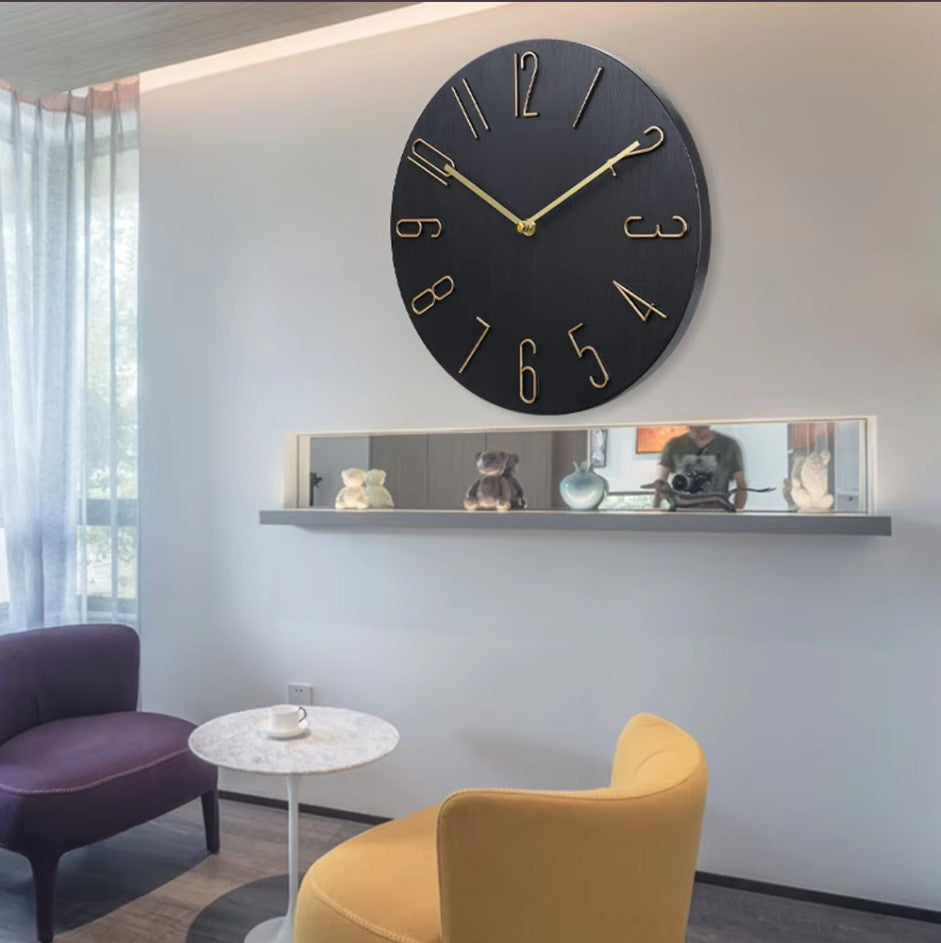 Stylish wall clock for a timeless atmosphere | Stornfield