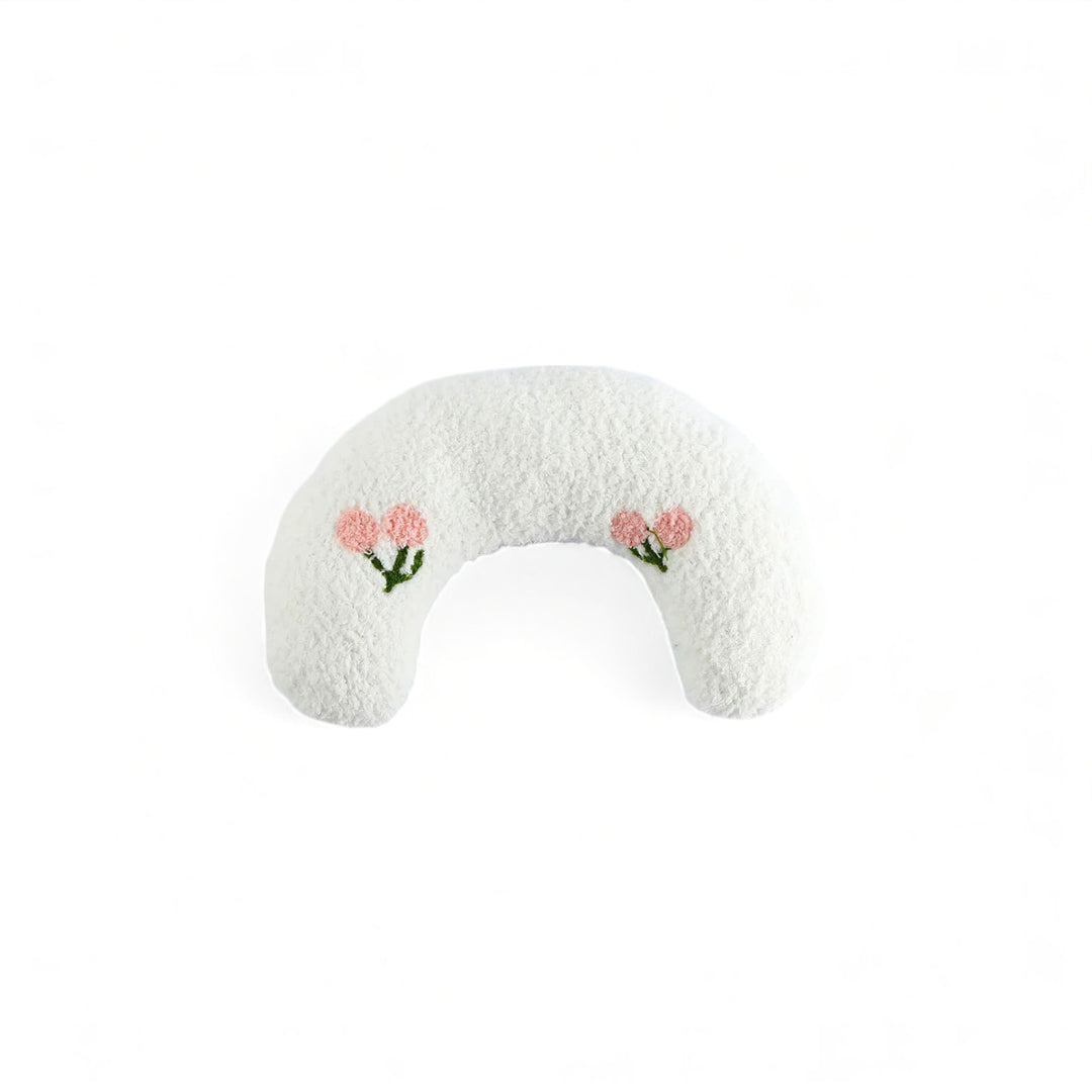 Stornfield Paw Cushion