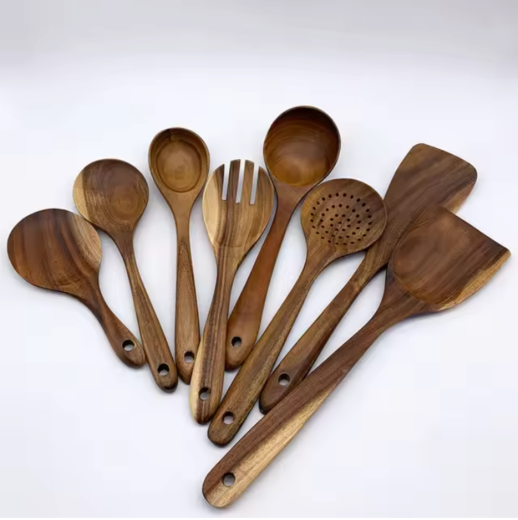 EcoWood – Luxurious wooden cookware set with Stornfield storage bucket