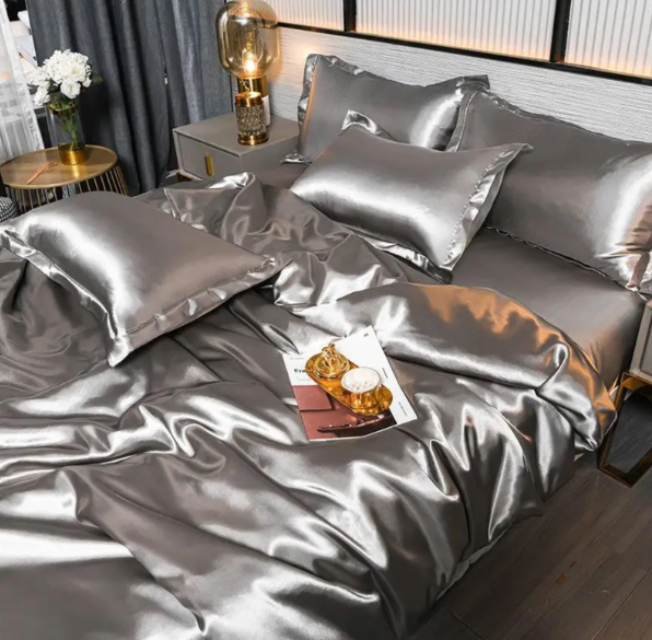 Luxurious Cooling Ice Silk Bedding Set | Stornfield