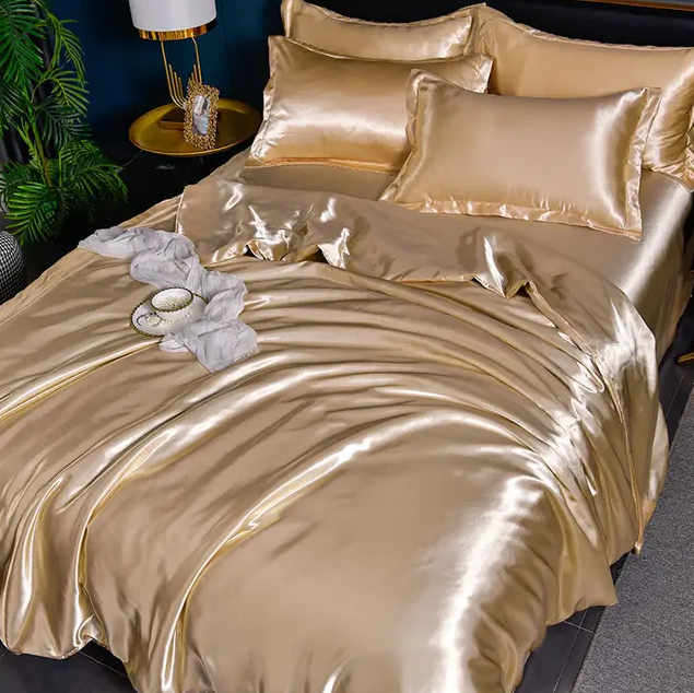 Luxurious Cooling Ice Silk Bedding Set | Stornfield