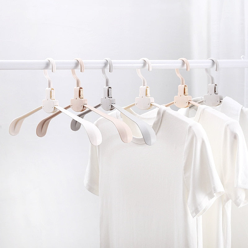 Stornfield | Easy-Width Folding Hangers