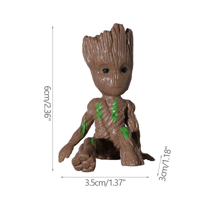 Stornfield | Large Cartoon Miniature Figurine: Playful Desk Decoration