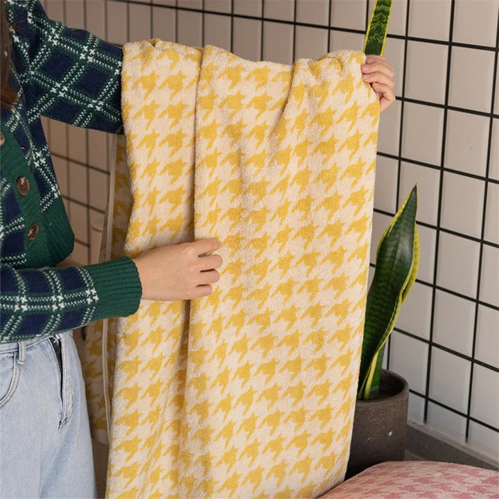 HoundLuxe Vintage Houndstooth Cotton Face Cloth Stornfield