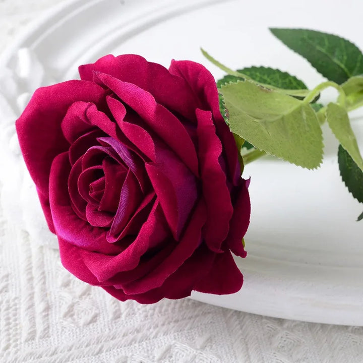Stornfield | 20 Pieces Realistic Velvet Silk Rose Bouquet