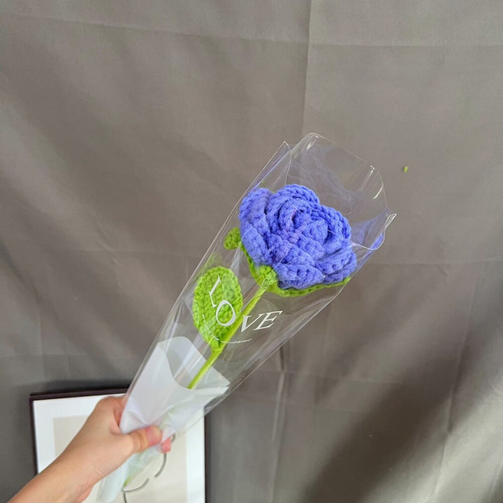 Bouquet of hand-knitted roses