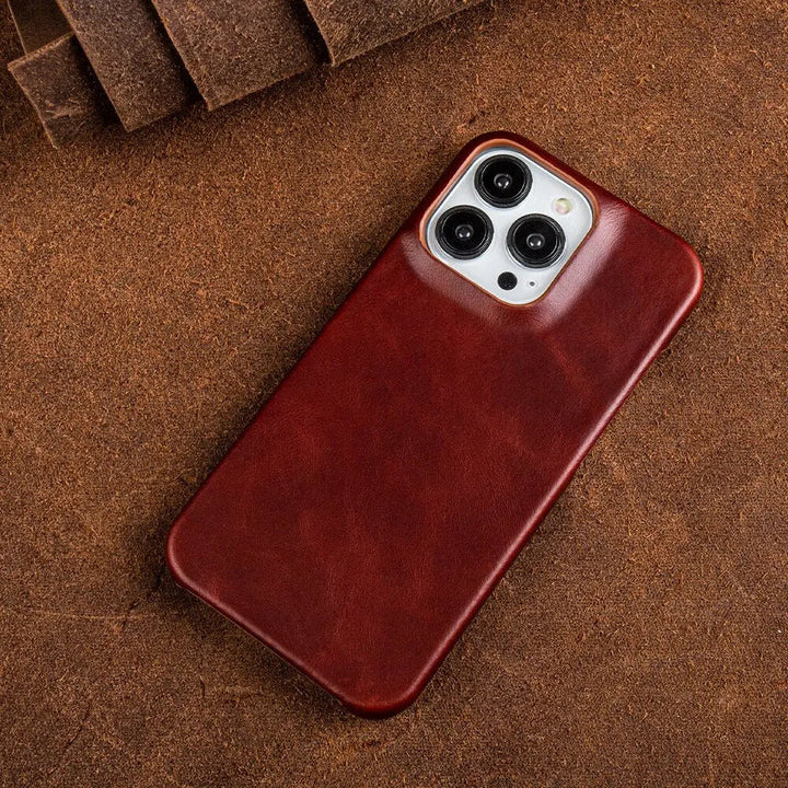 Stornfield | RoyalLeather: Luxurious, handmade case made of genuine cowhide leather for the iPhone