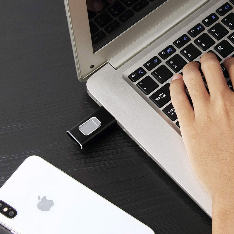 Stornfield | USB Stick