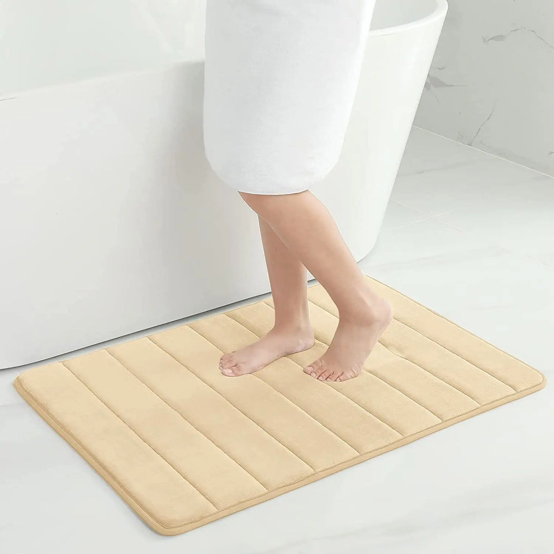 LuxSoft Memory Foam Bath Mat | Stornfield