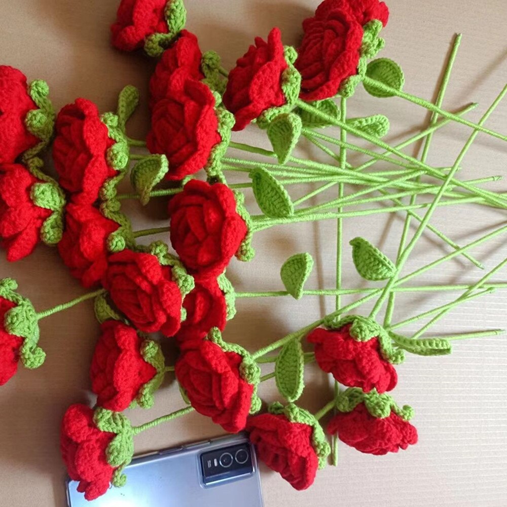 Bouquet of hand-knitted roses