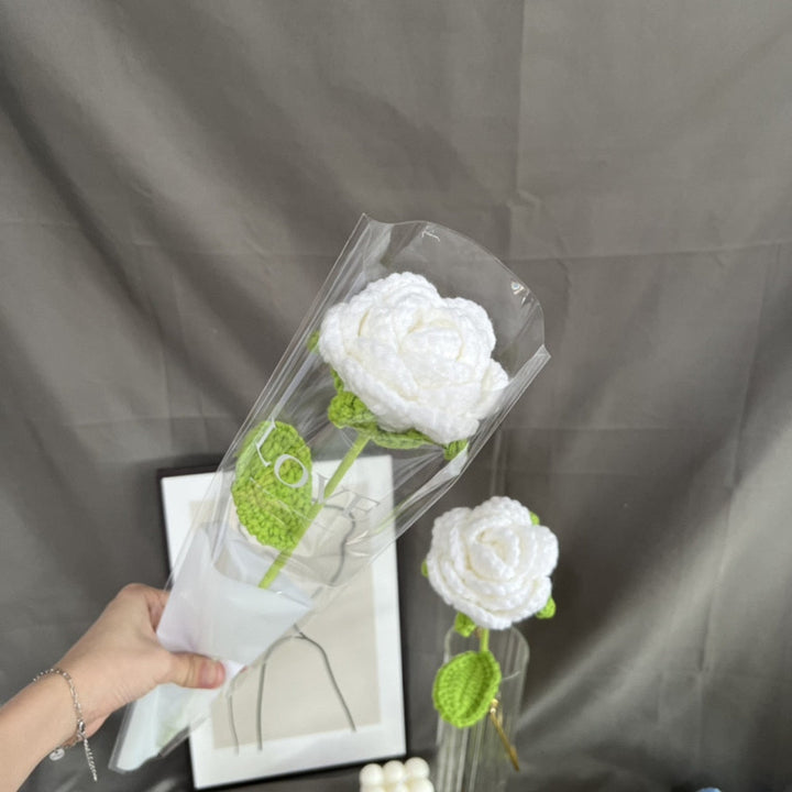 Bouquet of hand-knitted roses