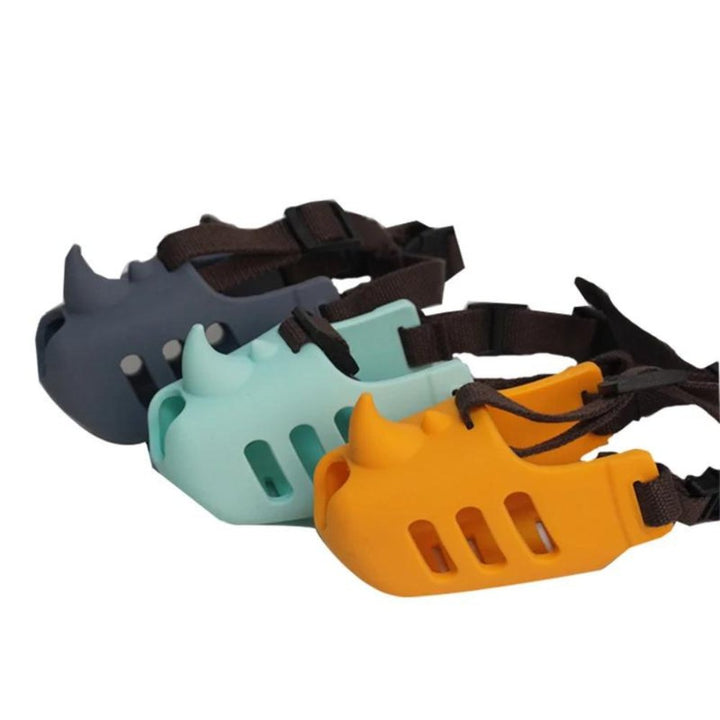 SecureGuard Adjustable Dog Muzzle – Breathable and Comfortable for Better Control over Biting and Chewing | Stornfield