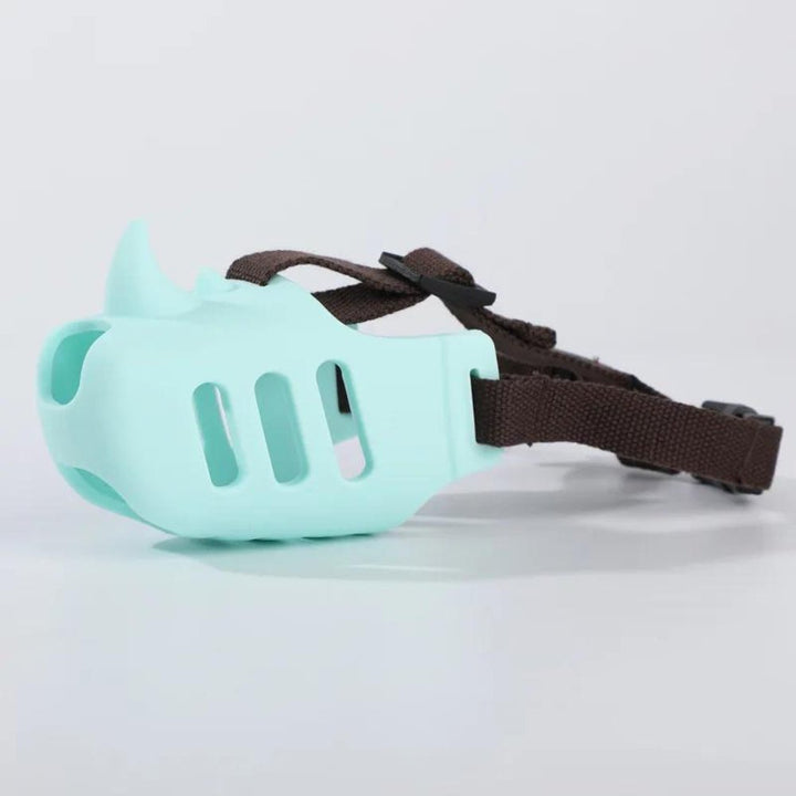 SecureGuard Adjustable Dog Muzzle – Breathable and Comfortable for Better Control over Biting and Chewing | Stornfield