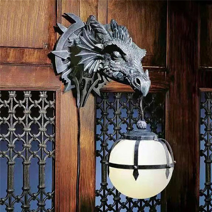 Stornfield | LED Lantern with Resin Dragon Head for a Unique Halloween Decoration