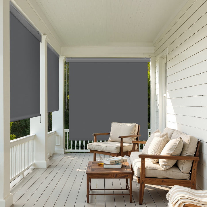 Vertical awning exterior roller blind with hand crank | Stornfield