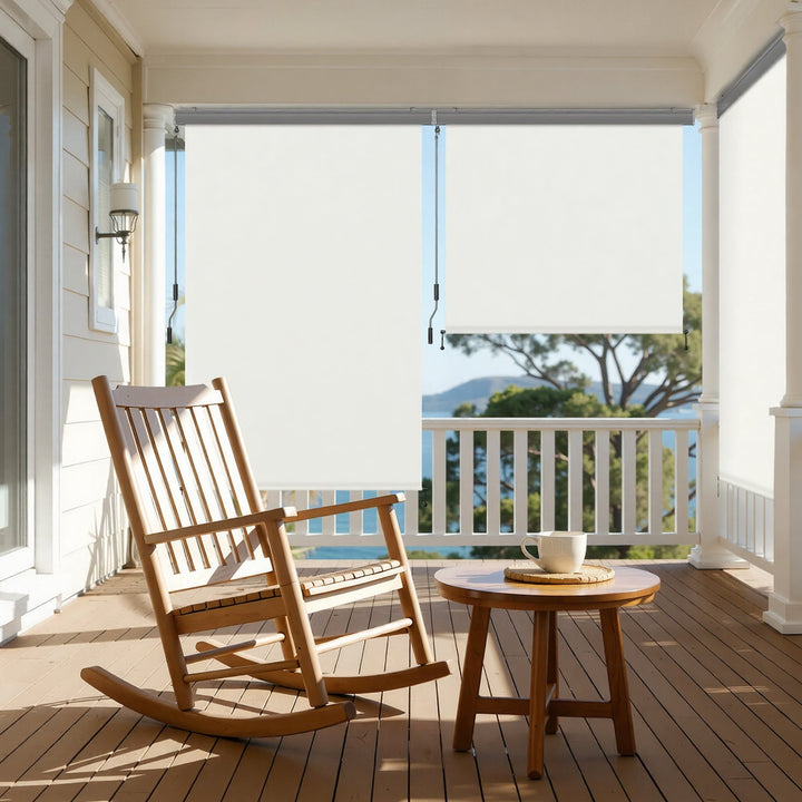 Vertical awning exterior roller blind with hand crank | Stornfield