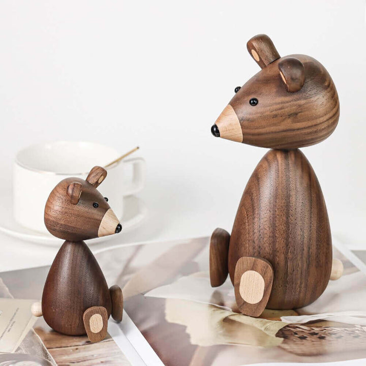 Stornfield | Danish Brown Wooden Bear Family Ornaments