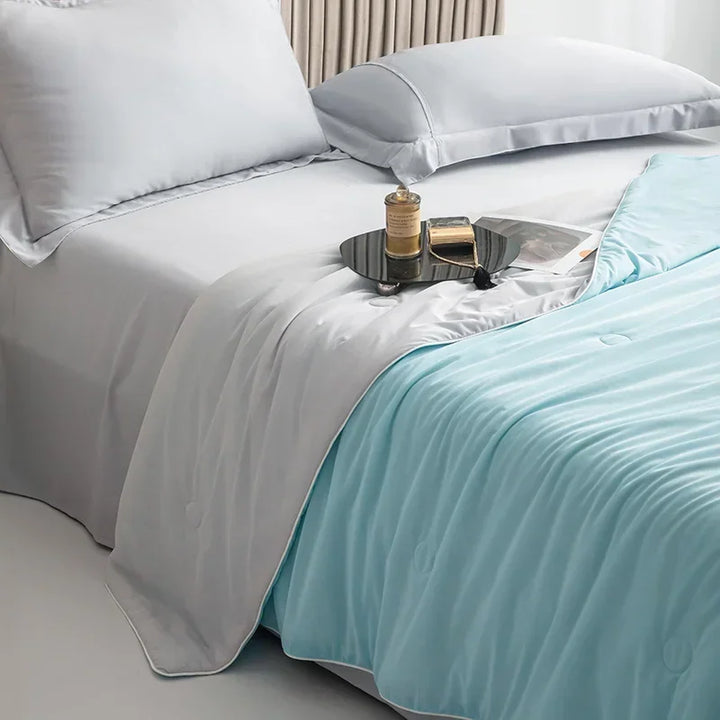 High-Quality Cooling Blanket – Smooth Air-Conditioning Comforter, Lightweight Summer Quilt with Double-Sided Cooling Fabric | Stornfield