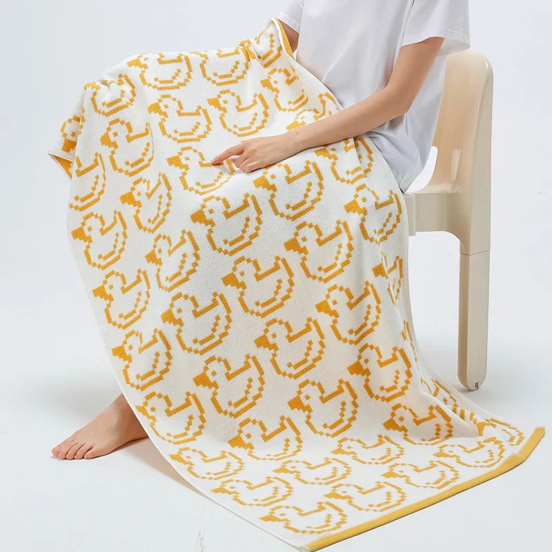 Reversible printed cotton animal towel | Stornfield